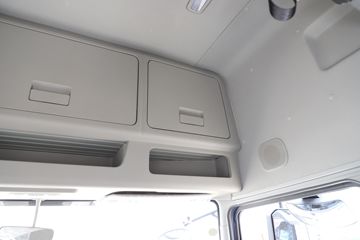 ���� ������D12 260���� 4X2 9.6����������ʽ�ػ���(����)(EQ5182XYKL9CDKAC)ͼƬ