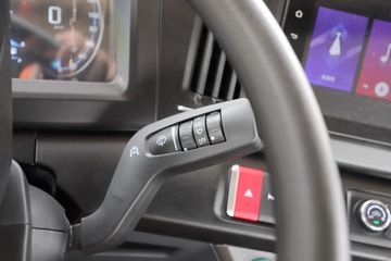 ���� ������D12 260���� 4X2 9.6����������ʽ�ػ���(����)(EQ5182XYKL9CDKAC)ͼƬ