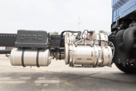 多利卡D12&nbsp;载货车底盘                                                图片