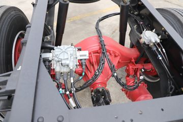 ���� ������D12 260���� 4X2 9.6����������ʽ�ػ���(����)(EQ5182XYKL9CDKAC)ͼƬ