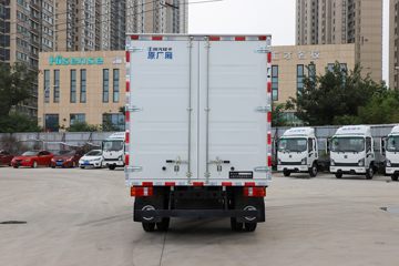 德龙K3000&nbsp;载货车外观                                                图片