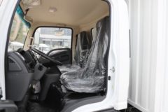 陕汽轻卡 德龙K3000 140马力 4.18米单排厢式轻卡(6档)(YTQ5041XXYKH334) 陕汽轻卡 德龙K3000 140马力 4.18米单排厢式轻卡(6档)(YTQ5041XXYKH334)