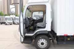 陕汽轻卡 德龙K3000 140马力 4.18米单排厢式轻卡(6档)(YTQ5041XXYKH334) 陕汽轻卡 德龙K3000 140马力 4.18米单排厢式轻卡(6档)(YTQ5041XXYKH334)