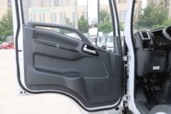 陕汽轻卡 德龙K3000 140马力 4.18米单排厢式轻卡(6档)(YTQ5041XXYKH334) 陕汽轻卡 德龙K3000 140马力 4.18米单排厢式轻卡(6档)(YTQ5041XXYKH334)