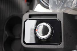 驭达&nbsp;电动封闭厢货驾驶室图片