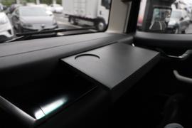 iC1&nbsp;电动载货车内饰图片