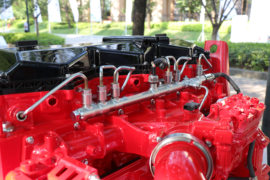 M8.5系列&nbsp;发动机外观                                                图片