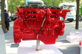 M10系列&nbsp;发动机外观                                                图片