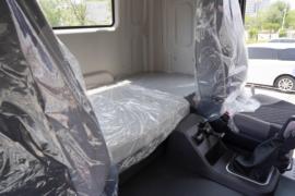 轩德翼3&nbsp;牵引车驾驶室                                               图片