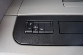 轩德翼3&nbsp;牵引车驾驶室                                               图片