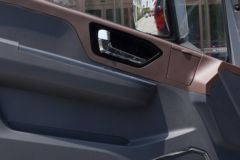 陕汽商用车 德龙G2 标载版 160马力 4.15米AMT自动档单排厢式轻卡 陕汽商用车 德龙G2 标载版 160马力 4.15米AMT自动档单排厢式轻卡