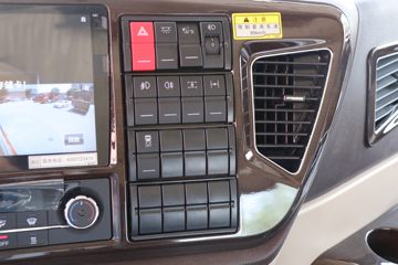 �ൺ��� JH6�ؿ� �캽�� �ļ��� 530���� 6X4 LNGǣ����(CA4259P25K15T1NE6A80)ͼƬ