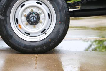 ���� С����W08 1.3L 91���� 3.05�׵�������С��(��̥)(EQ1036S60Q4A)ͼƬ