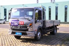 东风 多利卡D6-M 星云 170马力 4.2米单排栏板轻卡