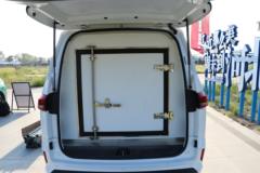 北汽制造 王牌M7 144马力 2.0L汽油 冷藏车(欧瑞驿通牌)(SRC5020XLCB6) 北汽制造 王牌M7 144马力 2.0L汽油 冷藏车(欧瑞驿通牌)(SRC5020XLCB6)