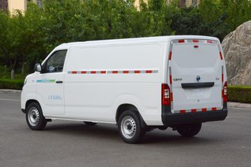 飞碟U6&nbsp;电动封闭厢货外观图片