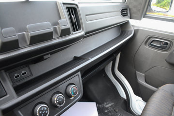 �ɵ� U6 2.7T 2�� 4.746�״��綯��ʽ���䳵38.64kWhͼƬ