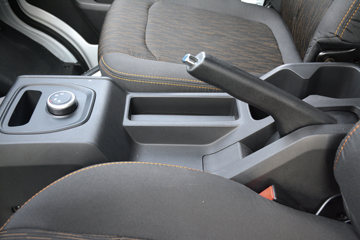 �ɵ� U6 2.7T 2�� 4.746�״��綯��ʽ���䳵38.64kWhͼƬ