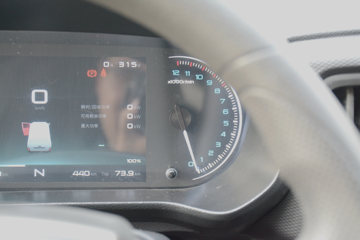 �ɵ� U6 2.7T 2�� 4.746�״��綯��ʽ���䳵38.64kWhͼƬ