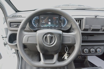 �ɵ� U6 2.7T 2�� 4.746�״��綯��ʽ���䳵38.64kWhͼƬ