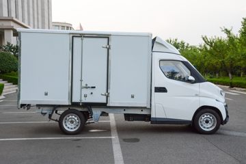 �ɵ�EQ2 2.6T 3.03�׵��Ŵ��綯��ʽ΢��38.64kWhͼƬ