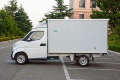 飞碟EQ2 2.6T 3.03米单排纯电动厢式微卡(FD5035XXYBEV-1)38.64kWh