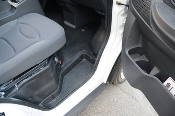 �ɵ�EQ2 2.6T 3.03�׵��Ŵ��綯��ʽ΢��38.64kWhͼƬ