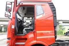 一汽解放 J6V 绿通版 520马力 8X4 9.5米AMT自动档栏板载货车(液缓)(CA1310P66K24L7T4E6)