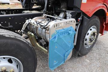 һ����� J6V ��ͨ�� 520���� 8X4 9.5��AMT�Զ��������ػ���(Һ��)(CA1310P66K24L7T4E6)ͼƬ