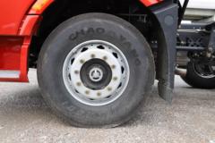 一汽解放 J6V 绿通版 520马力 8X4 9.5米AMT自动档栏板载货车(液缓)(CA1310P66K24L7T4E6)