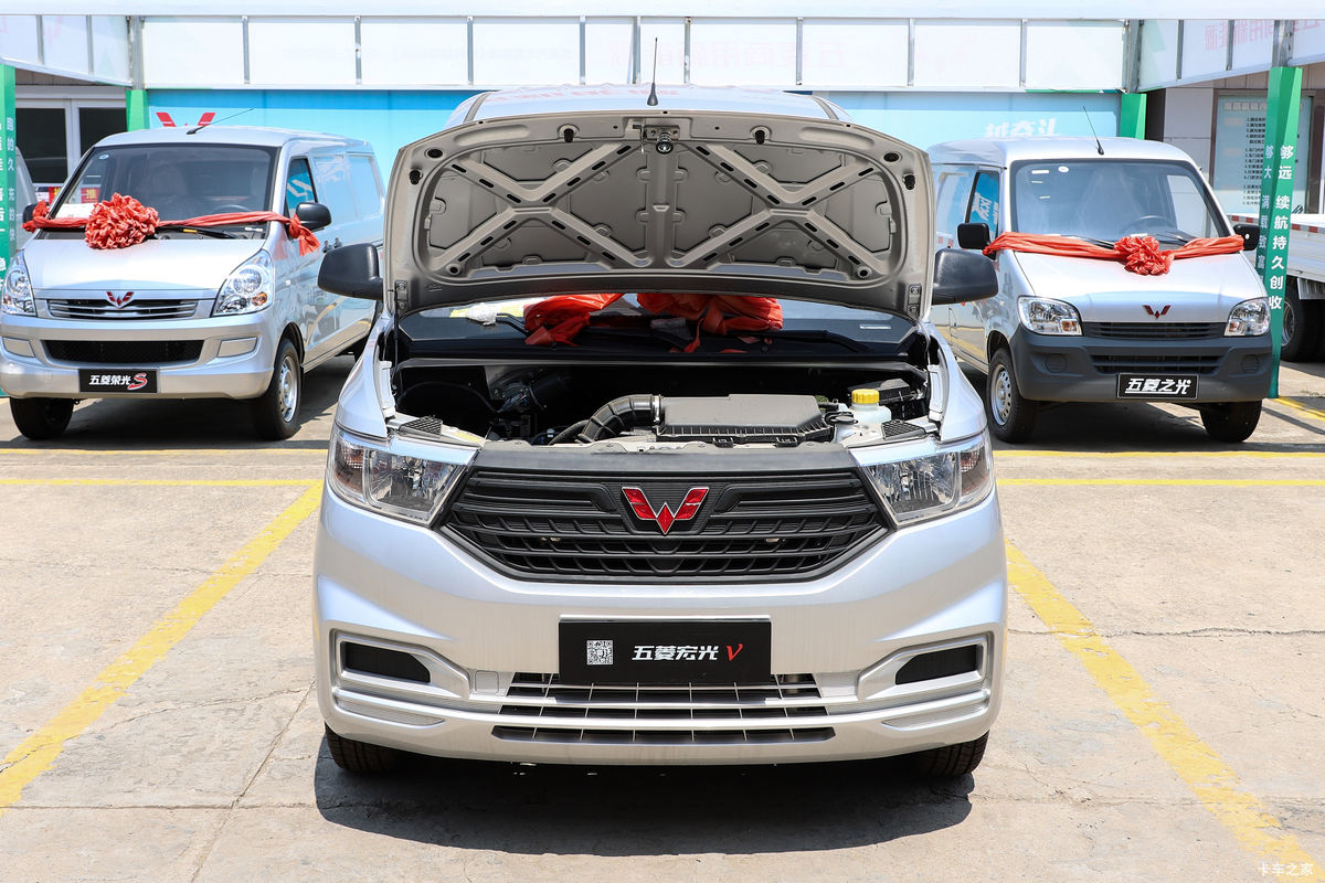  V 2022 ȡ 99 1.5L  2ʽ䳵()
