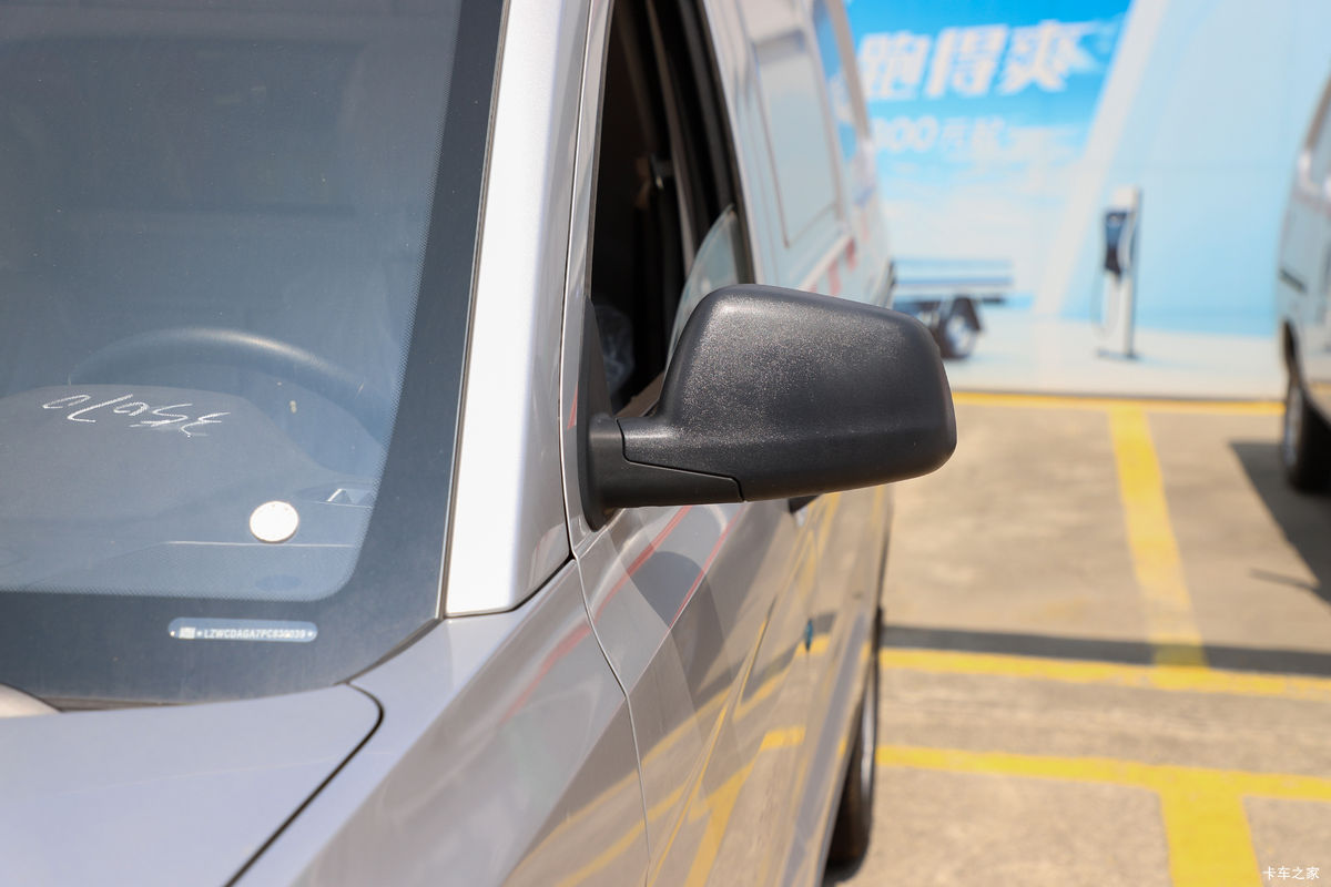  V 2022 ȡ 99 1.5L  2ʽ䳵()