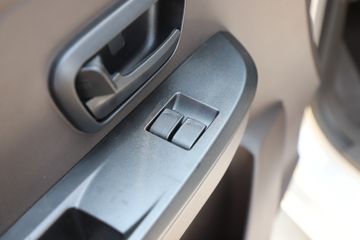  V 2022 ȡ 99 1.5L  2ʽ䳵() ͼƬ
