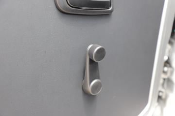 ���� X6 ��׼�� 1.6L 122���� ���� 3.02�׵�������΢��(��̥)(SQR1033H311)ͼƬ