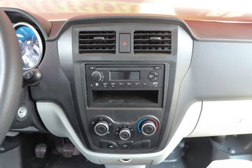 ���� �ž�T50 1.5L 116���� ���� 3.2�׵�������΢��(SQR1037H081)ͼƬ