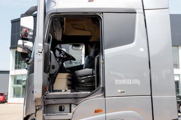  ŷ Խ 660 6X4 AMTԶǣ(BJ4259Y6DHL-11)ͼƬ
