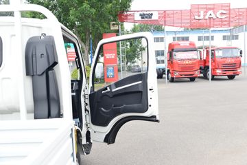 ���� �˶��N1 95���� 3.7�׵��������ῨͼƬ