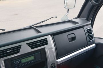 ���� �˶��N1 95���� 3.7�׵��������ῨͼƬ