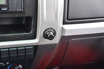 ���� �˶��N1 95���� 3.7�׵��������ῨͼƬ