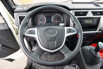 ���� �˶��N1 95���� 3.7�׵��������ῨͼƬ