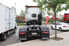 庆铃 五十铃巨咖VC66 520马力 6X4 牵引车(国六)