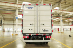 陕汽商用车 德龙G2 标载版 170马力 4.2米单排厢式轻卡