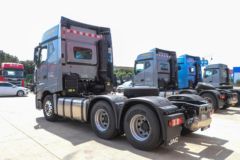 江淮 格尔发K7重卡 660马力 6X4 AMT自动挡牵引车(带液缓)(HFC4252P1K8E33KS)