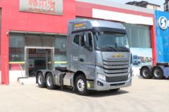 江淮 格尔发K7重卡 660马力 6X4 AMT自动挡牵引车(带液缓)(HFC4252P1K8E33KS)