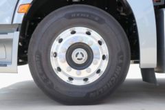 江淮 格尔发K7重卡 660马力 6X4 AMT自动挡牵引车(带液缓)(HFC4252P1K8E33KS)