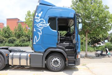 ˹������ Rϵ���ؿ� 500���� 6X2ǣ����(����)(�ͺ�R 500 6x2)ͼƬ