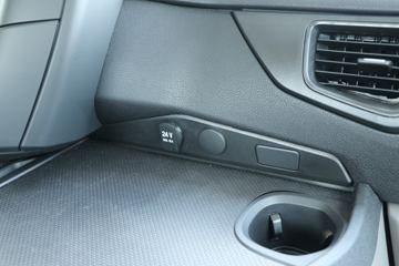 ˹������ Rϵ���ؿ� 500���� 6X2ǣ����(����)(�ͺ�R 500 6x2)ͼƬ