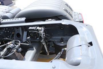 ˹������ Rϵ���ؿ� 500���� 6X2ǣ����(����)(�ͺ�R 500 6x2)ͼƬ