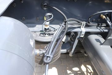 ˹������ Rϵ���ؿ� 500���� 6X2ǣ����(����)(�ͺ�R 500 6x2)ͼƬ