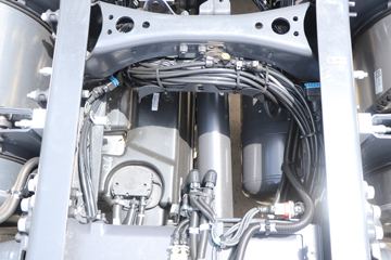 ˹������ Rϵ���ؿ� 500���� 6X2ǣ����(����)(�ͺ�R 500 6x2)ͼƬ